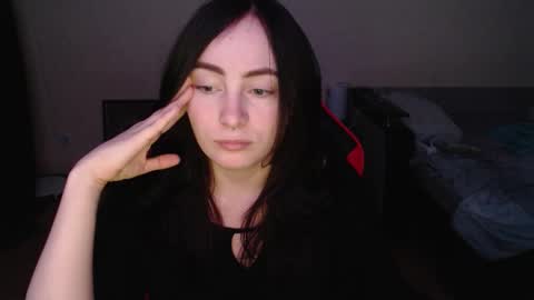 Laralianna online show from 02.11.26