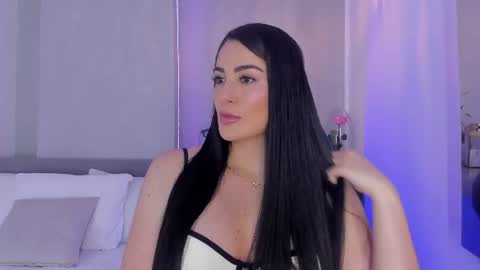 Laura online show from 06.15.26