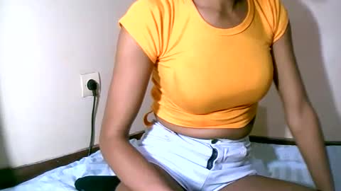 Snapshot of larra27 chatting on 09.25.25 Malala online show from 09.25.25