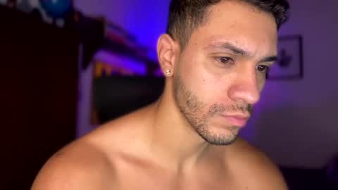 Snapshot of larry_jones chatting on 01.02.25 andrew online show from 01.02.25