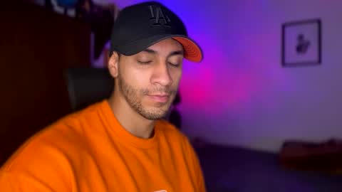 Snapshot of larry_jones chatting on 01.07.25 andrew online show from 01.07.25