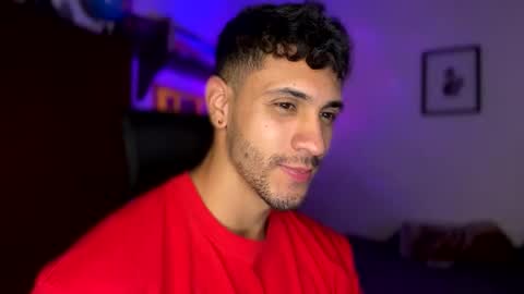 Snapshot of larry_jones chatting on 01.14.25 andrew online show from 01.14.25