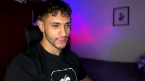 Snapshot of larry_jones chatting on 01.15.25 andrew online show from 01.15.25