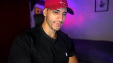 Snapshot of larry_jones chatting on 01.20.25 andrew online show from 01.20.25