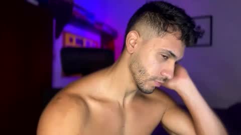 Snapshot of larry_jones chatting on 01.26.25 andrew online show from 01.26.25