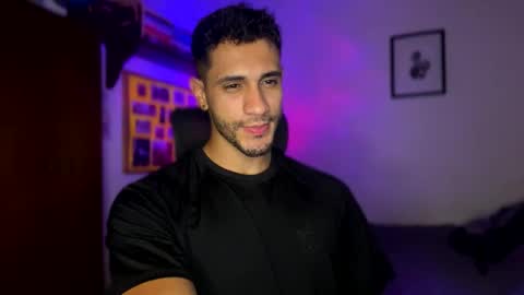 Snapshot of larry_jones chatting on 02.01.25 andrew online show from 02.01.25