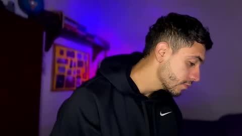 Snapshot of larry_jones chatting on 02.08.25 andrew online show from 02.08.25