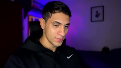 Snapshot of larry_jones chatting on 02.11.25 andrew online show from 02.11.25