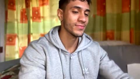 Snapshot of larry_jones chatting on 03.07.25 andrew online show from 03.07.25