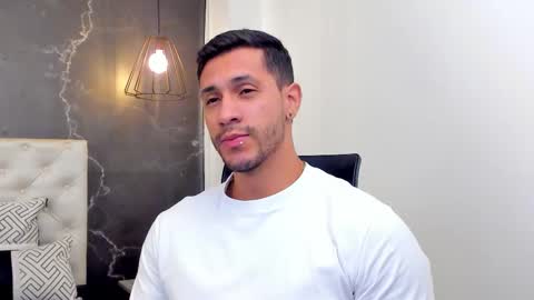 andrew online show from 12.17.25