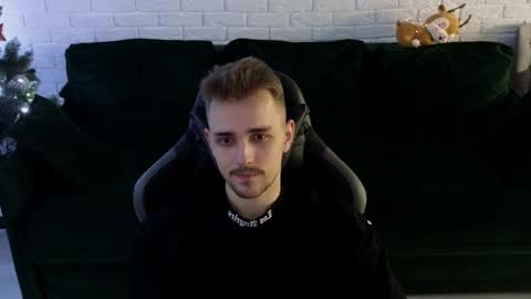 Snapshot of larstar01 chatting on 12.22.24 Lars online show from 12.22.24