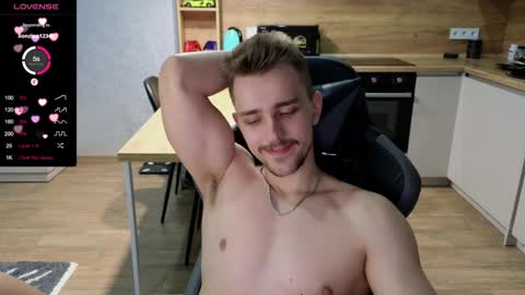 Snapshot of larstar01 chatting on 01.19.25 Lars online show from 01.19.25