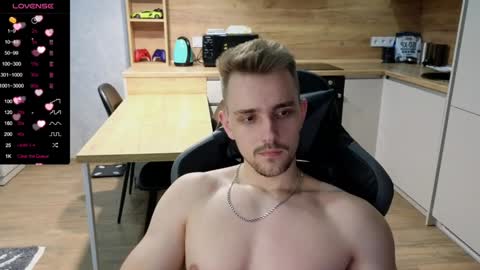 Snapshot of larstar01 chatting on 02.02.25 Lars online show from 02.02.25