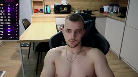 Snapshot of larstar01 chatting on 03.09.25 Lars online show from 03.09.25