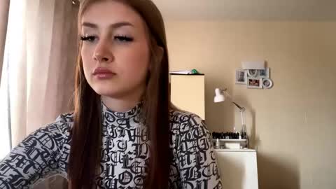 Snapshot of lashawnabatun chatting on 04.17.26 Sara online show from 04.17.26