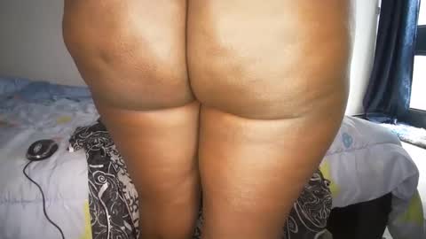 Lasisi online show from 02.15.25