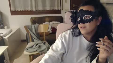 Snapshot of lasolitaauri chatting on 03.02.25 Auri online show from 03.02.25