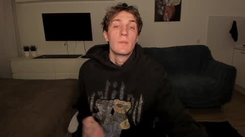 Snapshot of lastnight4you chatting on 12.31.24 acie online show from 12.31.24