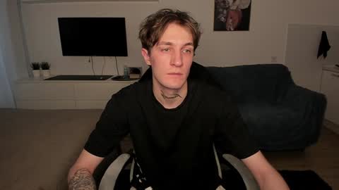 Snapshot of lastnight4you chatting on 12.31.24 acie online show from 12.31.24