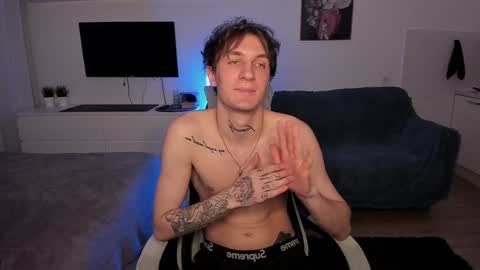 Snapshot of lastnight4you chatting on 01.01.25 acie online show from 01.01.25