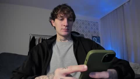 Snapshot of lastnight4you chatting on 09.16.25 acie online show from 09.16.25