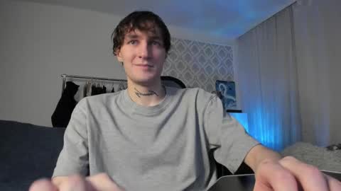 Snapshot of lastnight4you chatting on 09.17.25 acie online show from 09.17.25