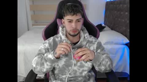 YOUR BABY online show from 01.31.25