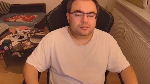 Snapshot of latexboy893 chatting on 09.11.25 latexboy893 online show from 09.11.25