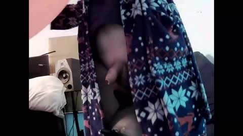 latexchris77 online show from 12.19.24