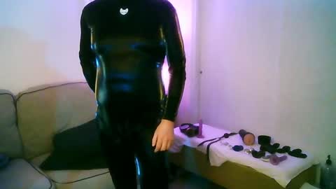 Snapshot of latexminheadroom chatting on 12.29.24 latexminheadroom online show from 12.29.24