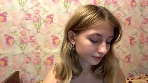 Snapshot of laticiacalicutt chatting on 12.15.25 Amelia online show from 12.15.25