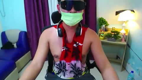 latin_boys0201 online show from 03.19.26