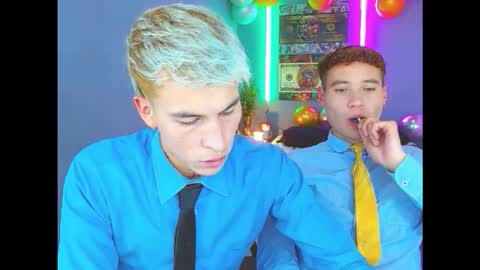 Snapshot of latin_boysxxx_ chatting on 10.30.25 latin_boysxxx_ online show from 10.30.25