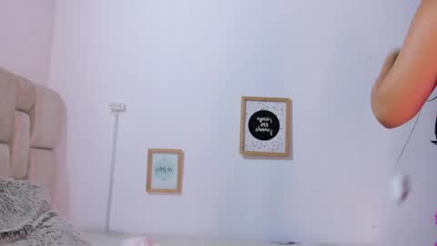 Johana y Santiago online show from 04.14.26