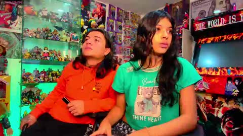 Snapshot of latin_couple77 chatting on 02.18.25 Sara y Andy online show from 02.18.25