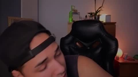  Free OF online show from 12.18.25