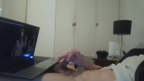 Snapshot of latin_pap chatting on 11.01.25 latin_pap online show from 11.01.25