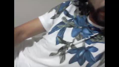 Snapshot of latinbigcuu chatting on 11.17.25 latinbigcuu online show from 11.17.25