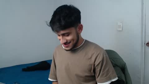 Snapshot of latinbunny7779 chatting on 02.06.25 camilo online show from 02.06.25