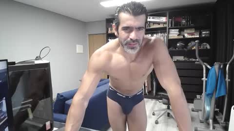 sam online show from 09.10.25