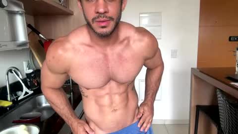 latino_rodri online show from 07.06.26