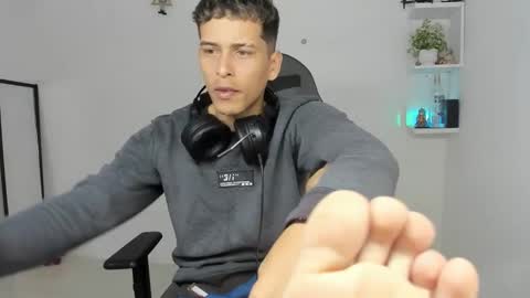 Snapshot of latinoalpha73 chatting on 02.11.26 latinoalpha73 online show from 02.11.26