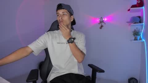 Snapshot of latinoalpha73 chatting on 03.05.26 latinoalpha73 online show from 03.05.26