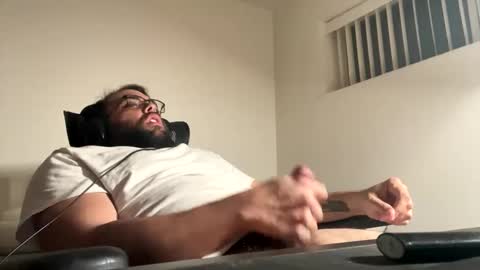 Snapshot of latinocock30 chatting on 01.17.25 call me papi -- follow my twitter latinoc30 online show from 01.17.25