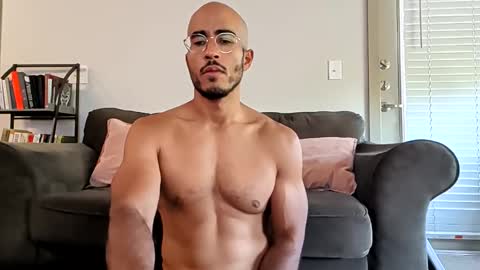 Snapshot of latinomixedbbc chatting on 11.06.25 latinomixedbbc online show from 11.06.25