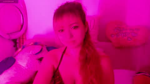 latinqueen2020 online show from 04.05.26