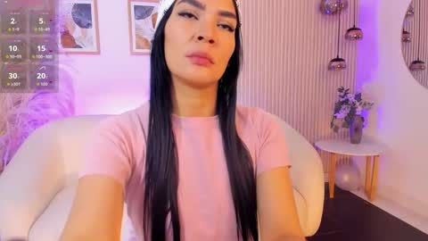 lau_reyes online show from 10.07.25