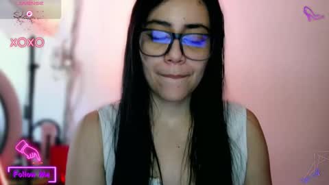 laujgray online show from 11.26.25