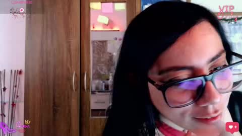 laujgray online show from 01.17.26