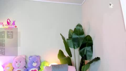 laukyubey1 online show from 11.05.25